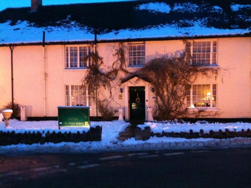 Meryan House Hotel 톤턴 외부 사진